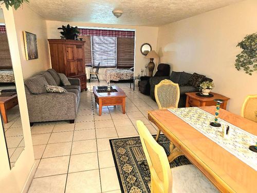 305-2831 Somerset Dr, Lauderdale Lakes, FL, 33311-1968 | Card Image