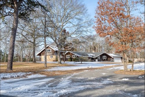 23 Traders Ln, West Yarmouth, MA, 02673-3311 | Card Image