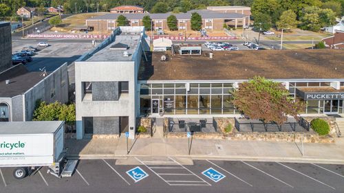 1016 Main St, Benton, KY, 42025-1428 | Card Image