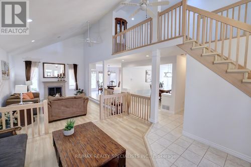 79 Westlawn Dr, Hamilton, ON, L9B2K9 | Card Image