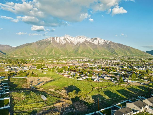 View of mountain feature with a residential view | Image 4