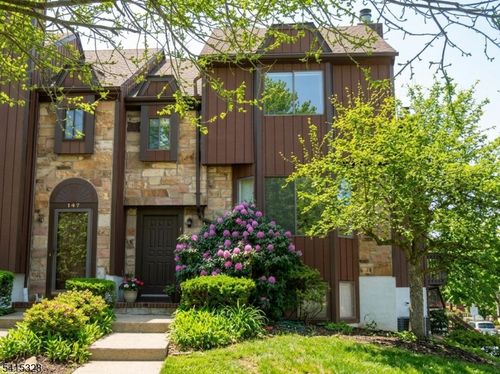 148 Nottingham Sq, Hackettstown, NJ, 07840-4236 | Card Image