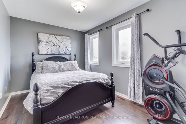 169 King St, House other with 4 bedrooms, 3 bathrooms and 6 parking in Mount Albert ON | Image 22