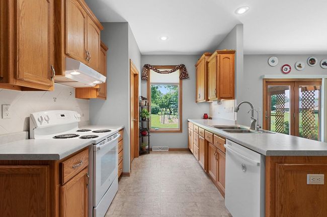 1374 Angels Path, House other with 5 bedrooms, 4 bathrooms and null parking in LEDGEVIEW WI | Image 17