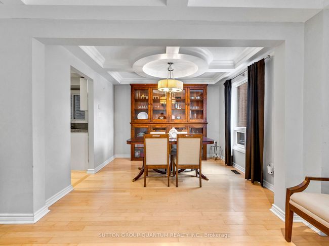 4423 Sawmill Valley Dr, House other with 3 bedrooms, 3 bathrooms and 2 parking in Mississauga ON | Image 10