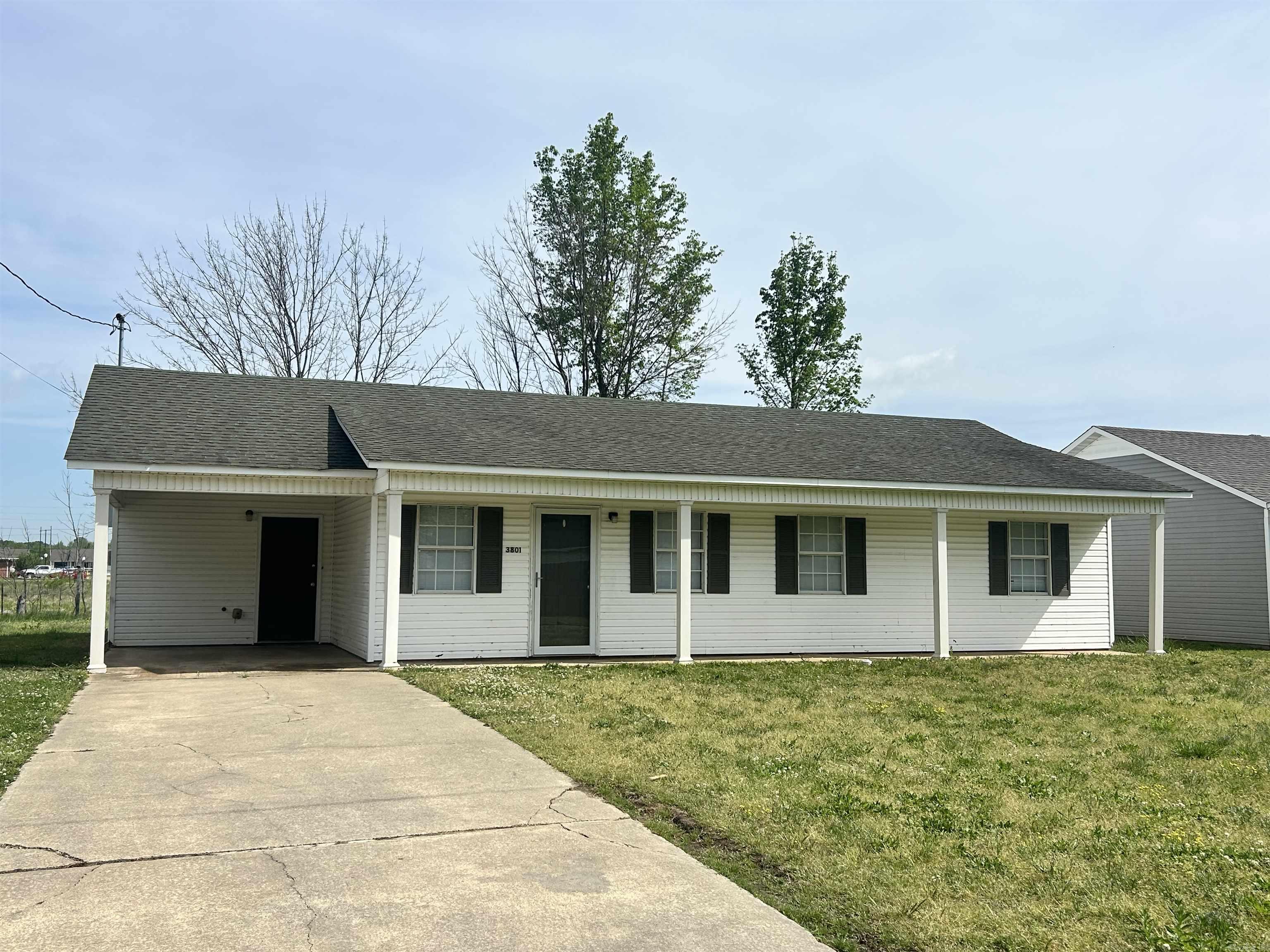 Emilee Jo Dr, Paragould, AR 72450