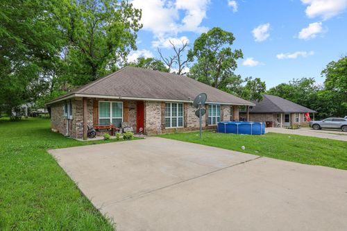 704 Seven Oaks Rd, Bonham, TX, 75418-3138 | Card Image