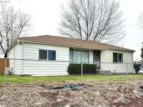 611 Sw Birch St, Pilot Rock, OR, 97868-6673 | Card Image