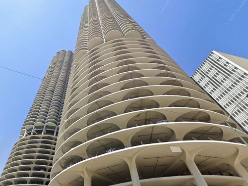 2627-300 N State St, Chicago, IL, 60654-5413 | Card Image