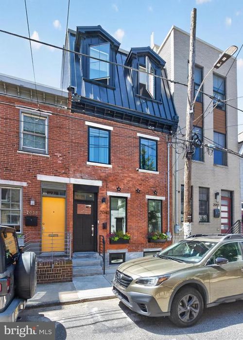 2040 Pemberton St, PHILADELPHIA, PA, 19146-1319 | Card Image