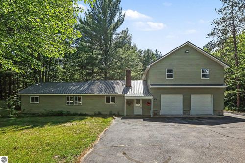 3057 W M-72, Kalkaska, MI, 49646 | Card Image