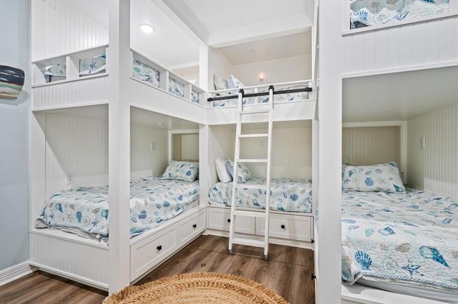 1981 Avenue I, House other with 4 bedrooms, 2 bathrooms and null parking in Crystal Beach TX | Image 27