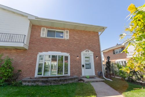a-8800 Dee Rd, Des Plaines, IL, 60016-7602 | Card Image