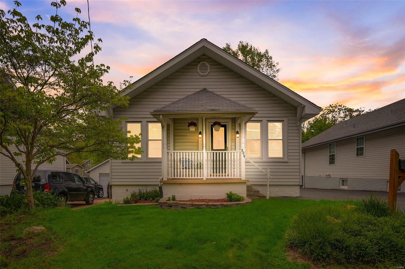 Essex Ave, Saint Louis, MO 63122