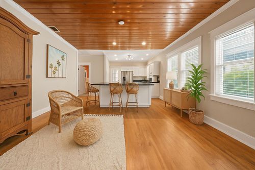 220 Malverne Rd, West Palm Beach, FL, 33405-2716 | Card Image