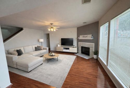 1126 Andover Dr, Pearland, TX, 77584-2270 | Card Image