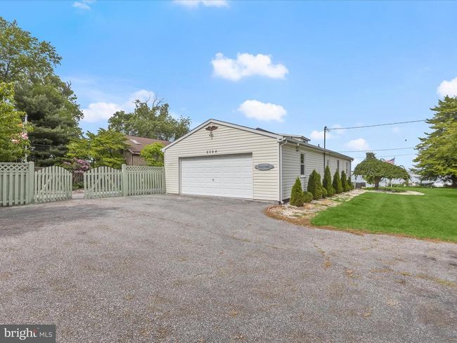 2304 Poplar Rd, House other with 4 bedrooms, 4 bathrooms and null parking in Baltimore MD | Image 69