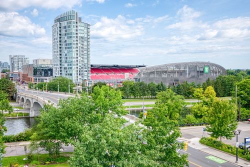 501-1050 Bank St, Ottawa, ON, K1S3X2 | Card Image