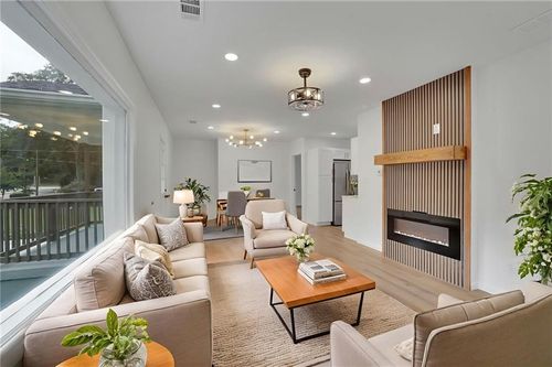 808 S Park Dr Se, Marietta, GA, 30060-2451 | Card Image
