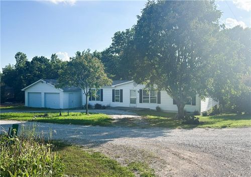 1 Deepwoods Ct, Linn Valley, KS, 66040-5212 | Card Image