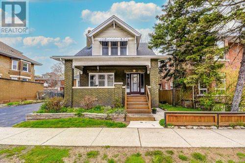 46 Sherman Avenue S, Hamilton (Gibson), ON, L8M2P4 | Card Image