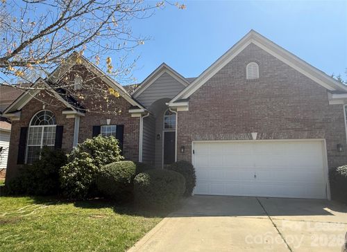 8805 Gracefield Dr, Waxhaw, NC, 28173-6579 | Card Image