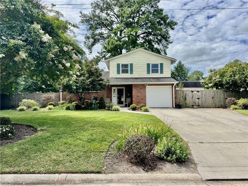 3629 Virginius Dr, Virginia Beach, VA, 23452-3609 | Card Image