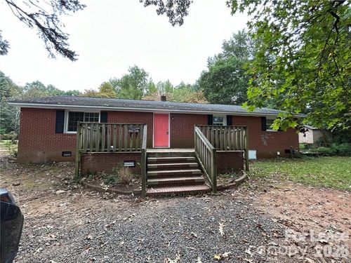 1222 Log Cabin Rd, Charlotte, NC, 28213-5830 | Card Image