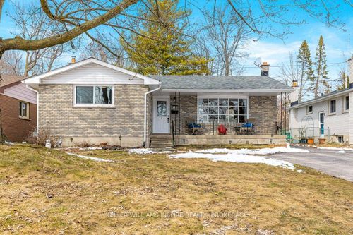 928 Mayfair Cres, Kingston, ON, K7M5S6 | Card Image