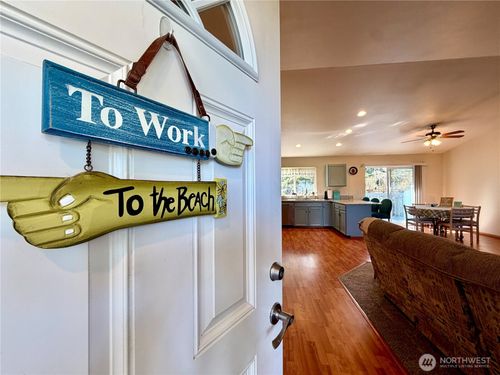 341 Ponderosa Loop Ne, Ocean Shores, WA, 98569-9512 | Card Image