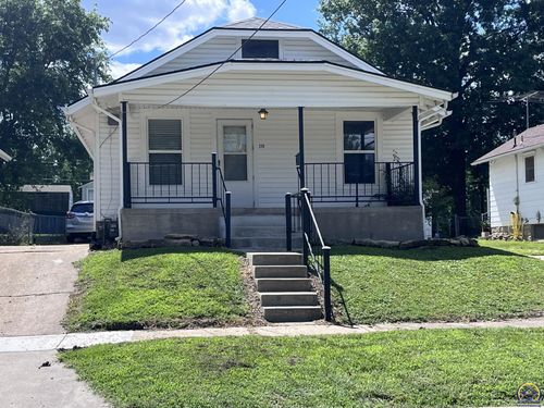 235 Nw Story St, Topeka, KS, 66606 | Card Image