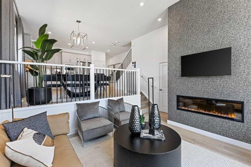 124 Corner Glen Ave Ne, Calgary, AB, T3N2L7 | Card Image