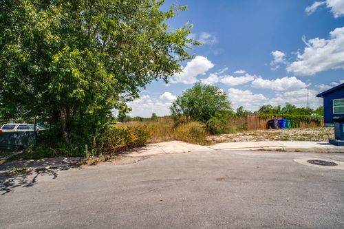 226 Beethoven Street, San Antonio, TX, 78210 | Card Image