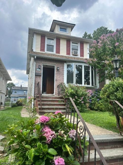 116 3rd St, Ridgefield Park, NJ, 07660-1026 | Card Image