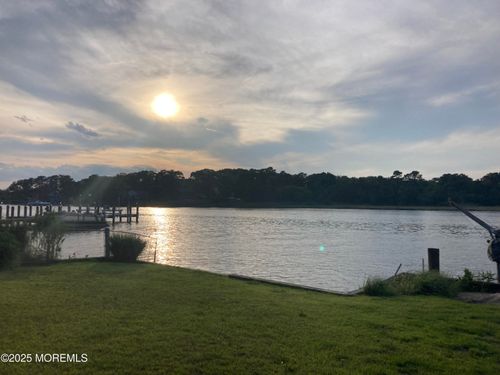 760 Clubhouse Plz, Brick, NJ, 08723-5379 | Card Image