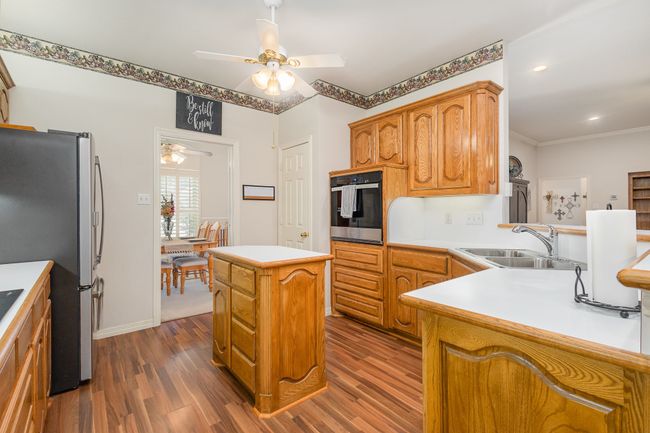503 Northgate Dr, House other with 3 bedrooms, 3 bathrooms and null parking in Waxahachie TX | Image 13