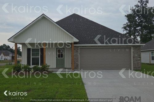 13773 Willowmore Dr, Denham Springs, LA, 70726-8845 | Card Image
