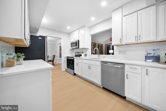 12779 Lost Creek Ct, House other with 4 bedrooms, 5 bathrooms and null parking in MANASSAS VA | Image 18