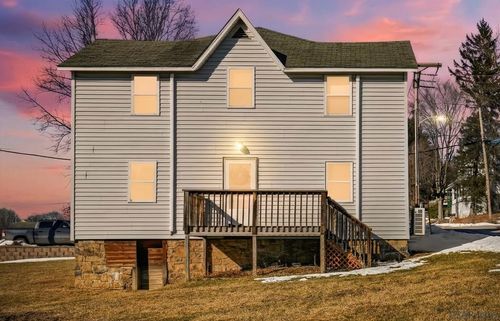 365 Light Street, MEYERSDALE, PA, 15552 | Card Image
