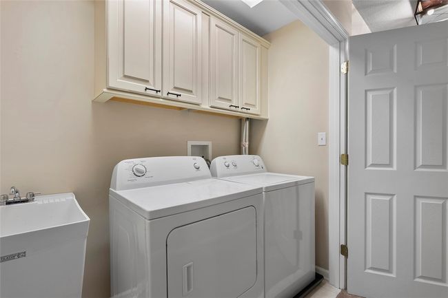 Laundry Area | Image 31