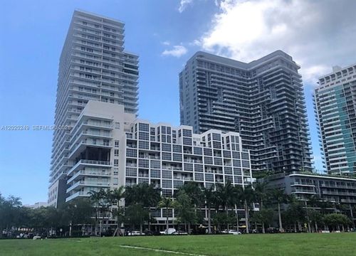 h1712-3470 E Coast Ave, Miami, FL, 33137-4223 | Card Image