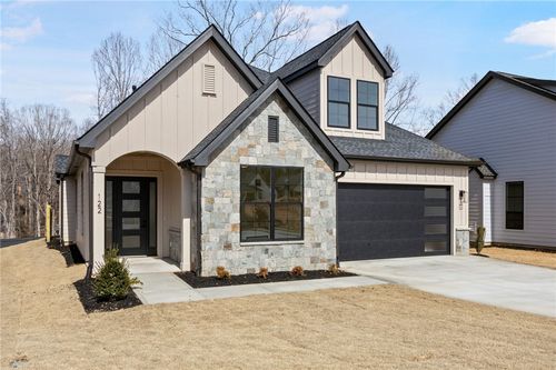 122 Rolling Wood Dr, Clemson, SC, 29631-2953 | Card Image