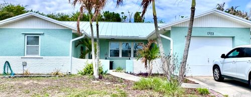 1703 Ne 25th Ter, Jensen Beach, FL, 34957-7318 | Card Image