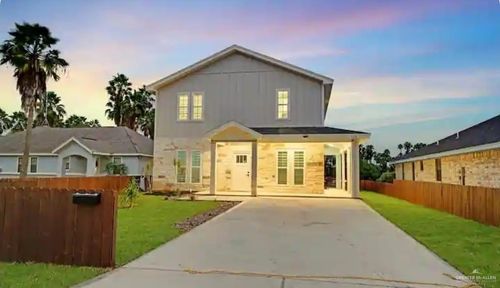 529 Lake Point St, La Joya, TX, 78560-4092 | Card Image