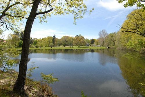18 Plattekill Rd, Marlboro, NY, 12542-6022 | Card Image
