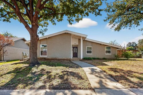 1398 Cherry Hill Ln, Lewisville, TX, 75067-3309 | Card Image