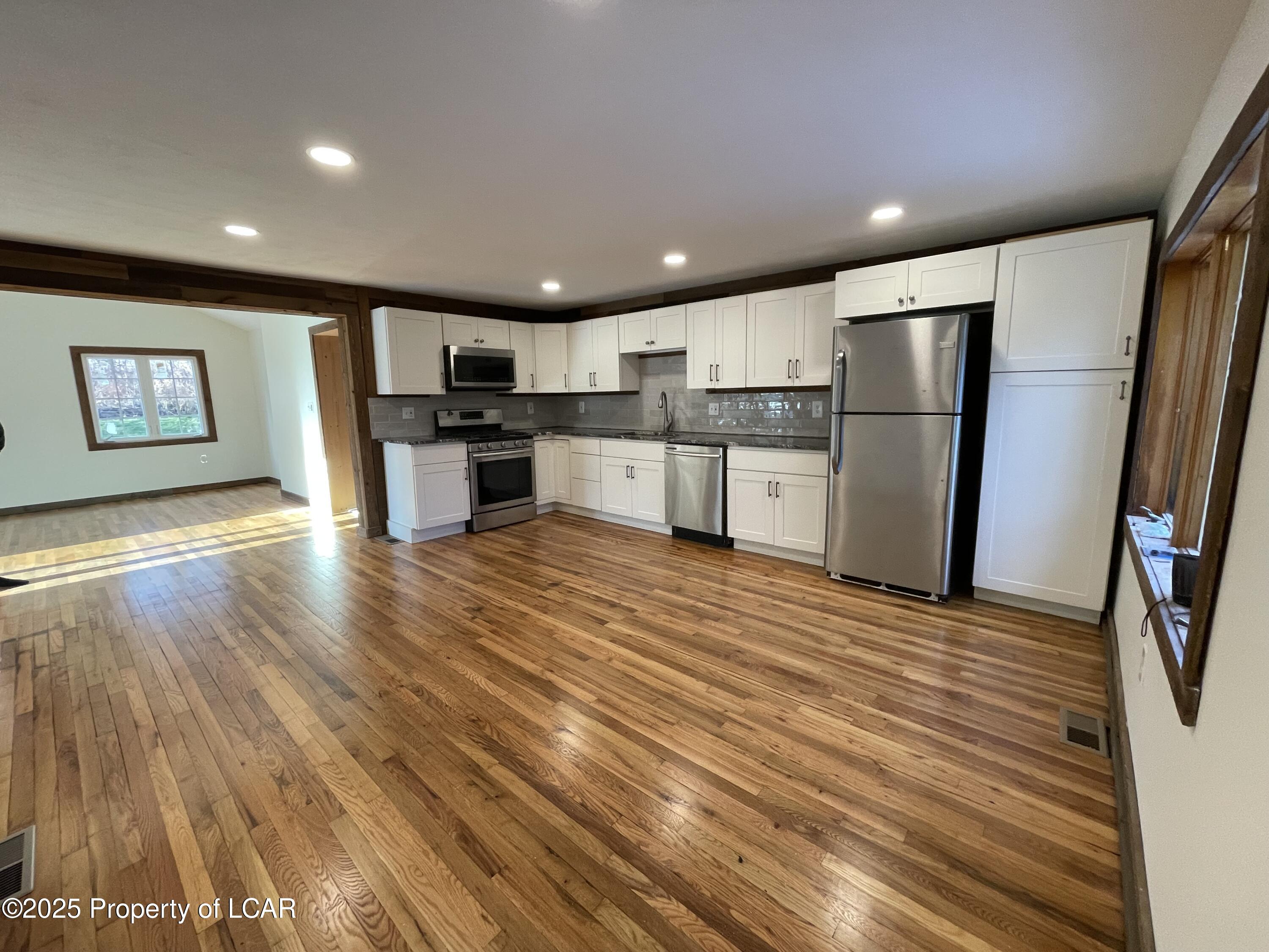 Residential in Scott Township 5