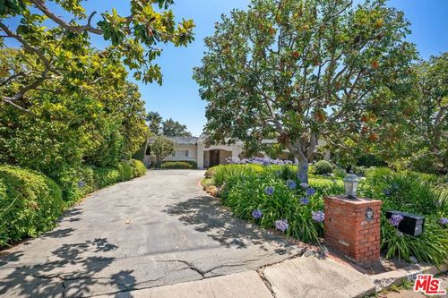 240 S Bristol Ave, Los Angeles, CA, 90049-3728 | Card Image