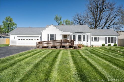 1520 Maple Ct, New Albany, IN, 47150-1838 | Card Image