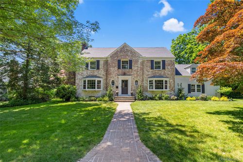 34 Sunny Ridge Rd, Harrison, NY, 10528-2206 | Card Image